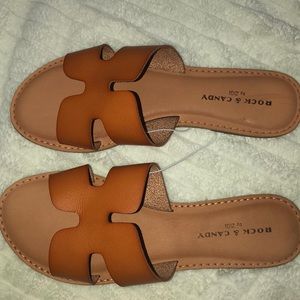 Brand New Never worn Camel Sandal